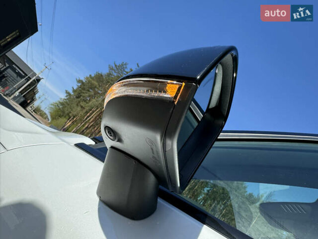 Вольво XC40, объемом двигателя 0 л и пробегом 8 тыс. км за 33499 $, фото 11 на Automoto.ua