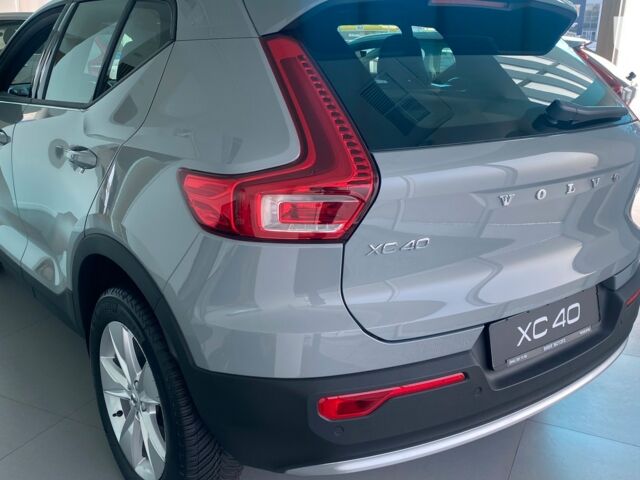 Вольво XC40, объемом двигателя 1.97 л и пробегом 0 тыс. км за 42756 $, фото 3 на Automoto.ua