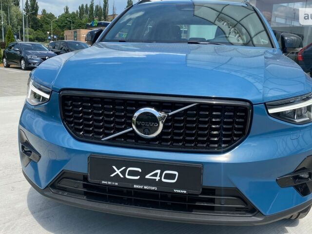 Вольво XC40, объемом двигателя 1.97 л и пробегом 0 тыс. км за 51615 $, фото 1 на Automoto.ua