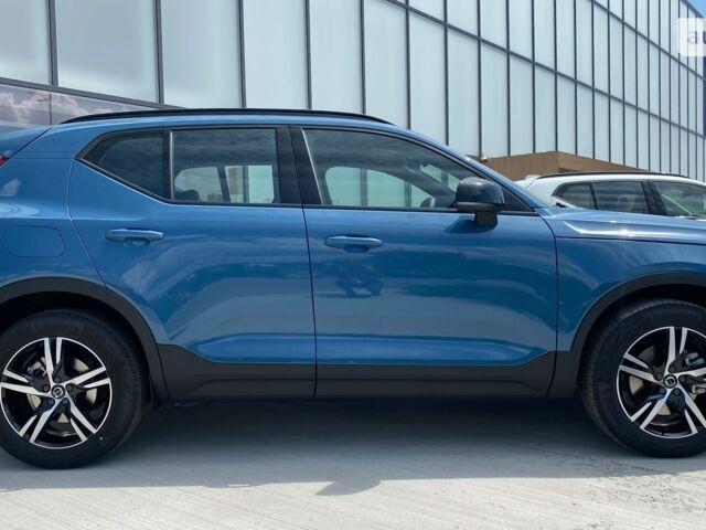 Вольво XC40, объемом двигателя 1.97 л и пробегом 0 тыс. км за 51615 $, фото 4 на Automoto.ua