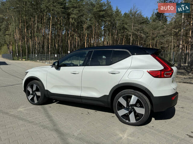 Вольво XC40, объемом двигателя 0 л и пробегом 8 тыс. км за 33499 $, фото 8 на Automoto.ua