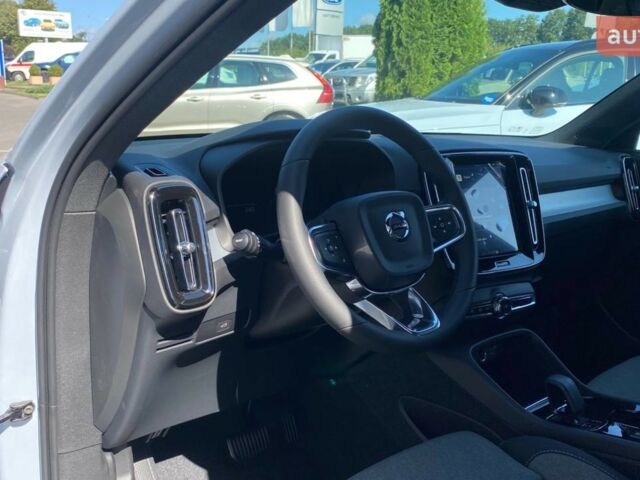 купить новое авто Вольво XC40 2024 года от официального дилера Автоцентр Поділля Вольво фото