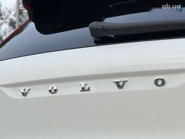 Вольво XC40 2024 в Луцке на Automoto.ua Вольво XC40, объемом двигателя 2 л и пробегом 3 тыс. км за 37899 $, фото 26 на Automoto.ua