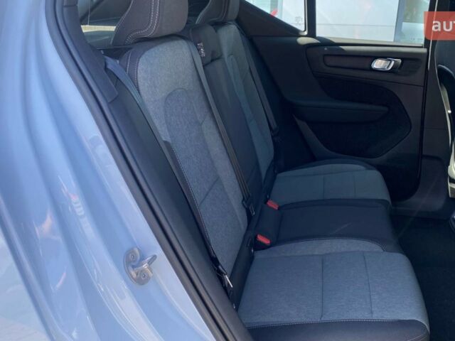 купить новое авто Вольво XC40 2024 года от официального дилера Автоцентр Поділля Вольво фото