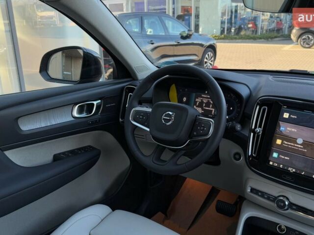 купить новое авто Вольво XC40 2024 года от официального дилера Автоцентр Поділля Вольво фото