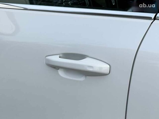 Вольво XC40 2024 в Луцке на Automoto.ua Вольво XC40, объемом двигателя 2 л и пробегом 3 тыс. км за 37899 $, фото 21 на Automoto.ua