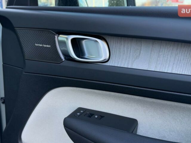 купить новое авто Вольво XC40 2024 года от официального дилера Автоцентр Поділля Вольво фото