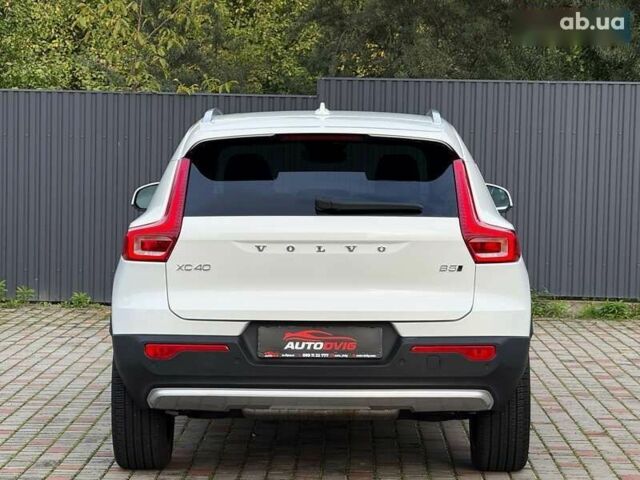 Вольво XC40 2024 в Луцке на Automoto.ua Вольво XC40, объемом двигателя 2 л и пробегом 3 тыс. км за 37899 $, фото 4 на Automoto.ua