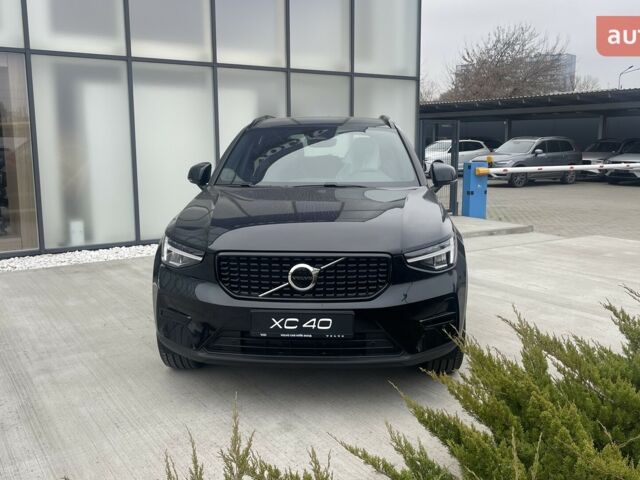 Вольво XC40, объемом двигателя 1.97 л и пробегом 0 тыс. км за 43747 $, фото 1 на Automoto.ua