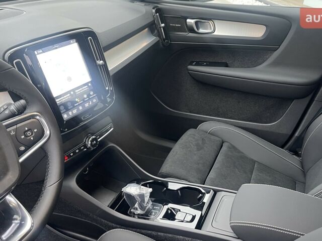 Вольво XC40, объемом двигателя 1.97 л и пробегом 0 тыс. км за 43747 $, фото 15 на Automoto.ua