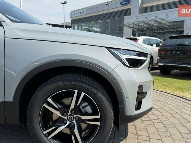 купить новое авто Вольво XC40 2025 года от официального дилера Changan НІКО Мегаполіс Вольво фото