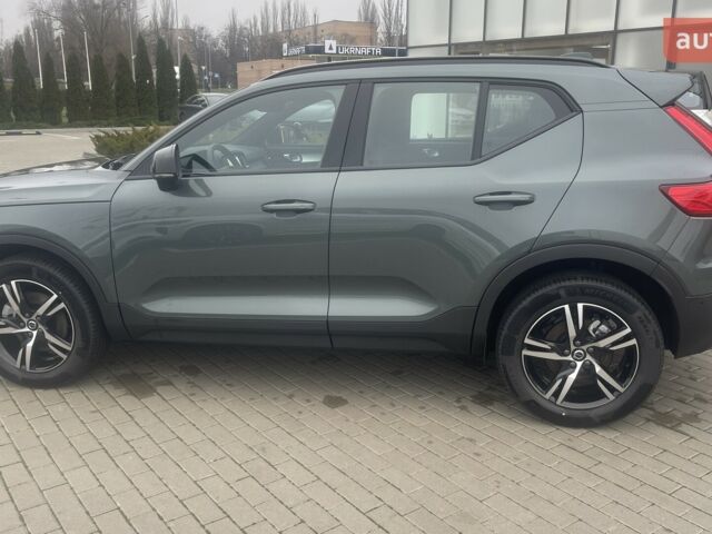 Вольво XC40, объемом двигателя 1.97 л и пробегом 0 тыс. км за 46405 $, фото 5 на Automoto.ua