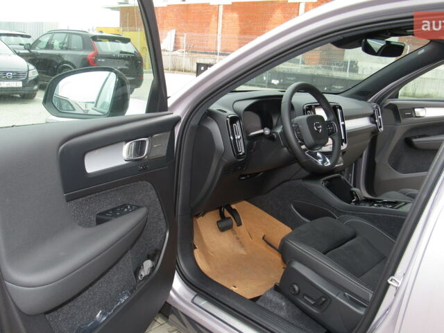 купить новое авто Вольво XC40 2025 года от официального дилера Автоцентр AUTO.RIA Вольво фото