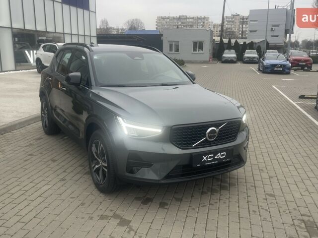 Вольво XC40, объемом двигателя 1.97 л и пробегом 0 тыс. км за 46405 $, фото 2 на Automoto.ua