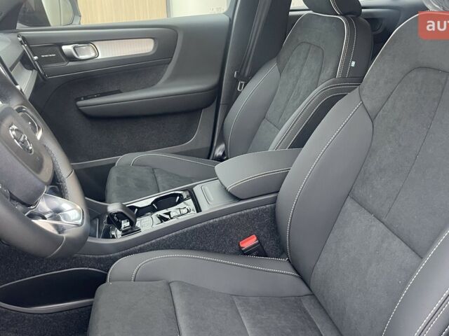 Вольво XC40, объемом двигателя 1.97 л и пробегом 0 тыс. км за 43747 $, фото 11 на Automoto.ua