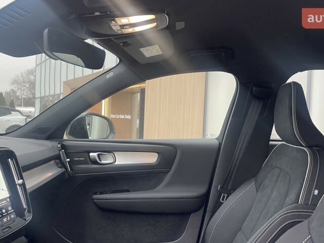 Вольво XC40, объемом двигателя 1.97 л и пробегом 0 тыс. км за 43747 $, фото 13 на Automoto.ua