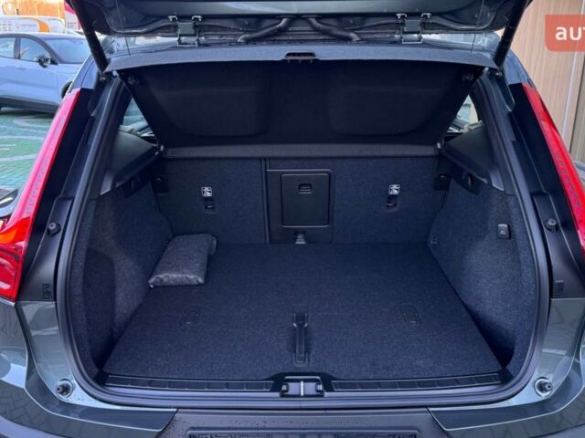 купить новое авто Вольво XC40 2025 года от официального дилера Автоцентр Поділля Вольво фото