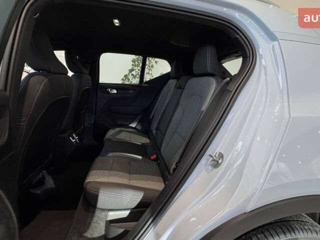 купити нове авто Вольво XC40 2025 року від офіційного дилера Автоцентр Поділля Вольво фото