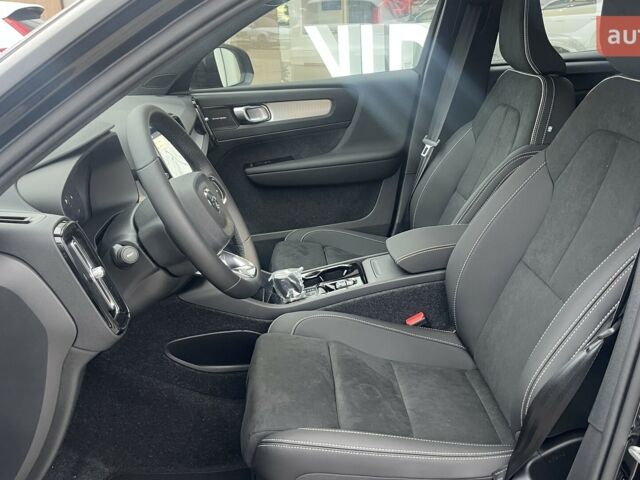 Вольво XC40, объемом двигателя 1.97 л и пробегом 0 тыс. км за 43747 $, фото 13 на Automoto.ua