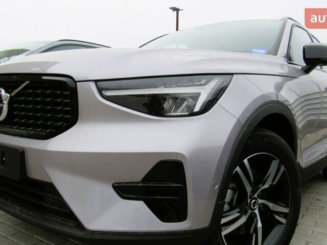 купить новое авто Вольво XC40 2025 года от официального дилера Автоцентр AUTO.RIA Вольво фото