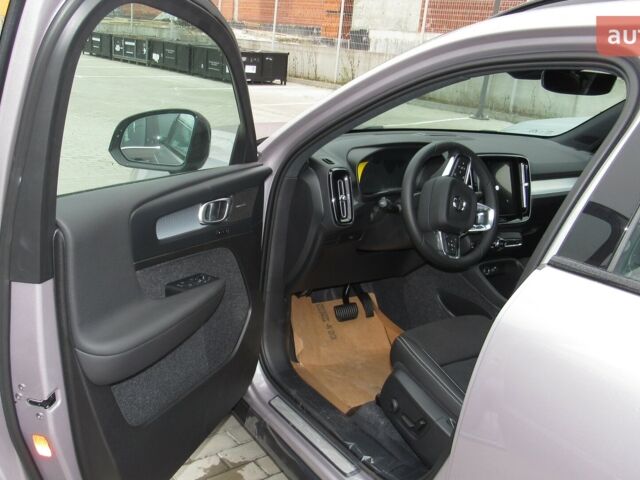 купить новое авто Вольво XC40 2025 года от официального дилера Автоцентр AUTO.RIA Вольво фото