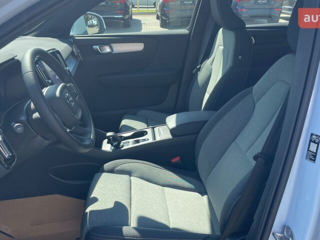Вольво XC40, объемом двигателя 1.97 л и пробегом 0 тыс. км за 44685 $, фото 14 на Automoto.ua