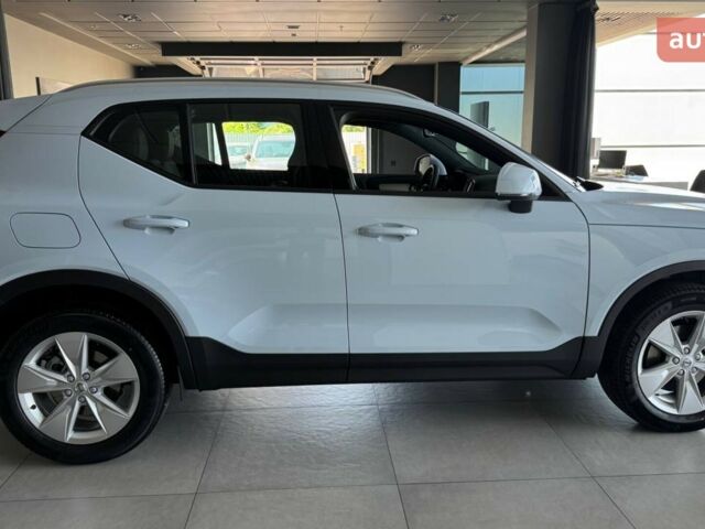 Вольво XC40, об'ємом двигуна 1.97 л та пробігом 0 тис. км за 44777 $, фото 5 на Automoto.ua
