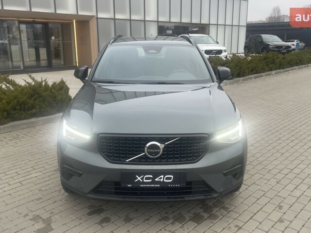 Вольво XC40, объемом двигателя 1.97 л и пробегом 0 тыс. км за 46405 $, фото 3 на Automoto.ua