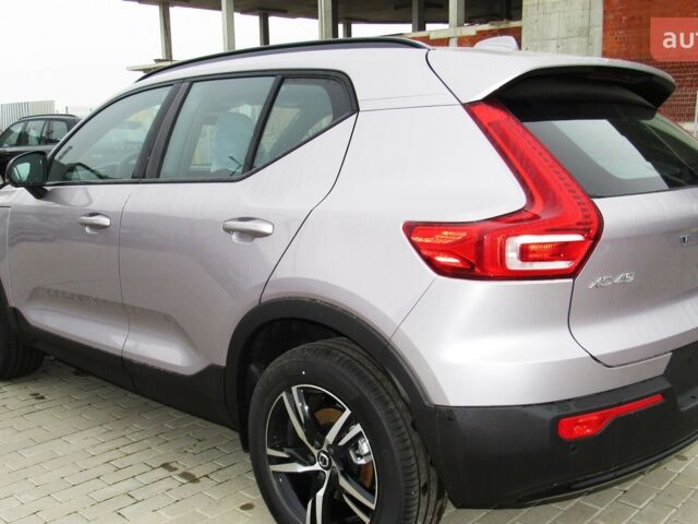 купить новое авто Вольво XC40 2025 года от официального дилера Автоцентр AUTO.RIA Вольво фото