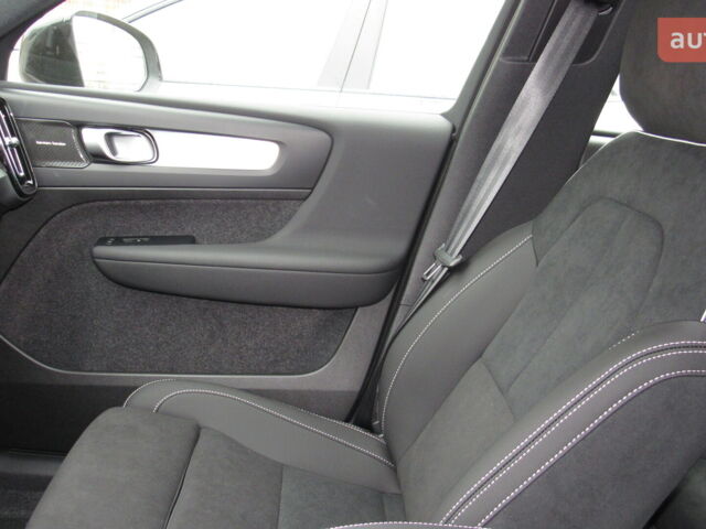 купить новое авто Вольво XC40 2025 года от официального дилера Автоцентр AUTO.RIA Вольво фото