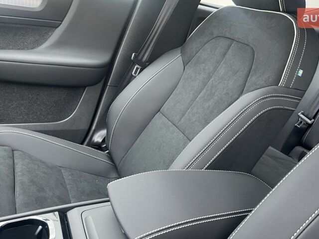 Вольво XC40, объемом двигателя 1.97 л и пробегом 0 тыс. км за 43747 $, фото 22 на Automoto.ua