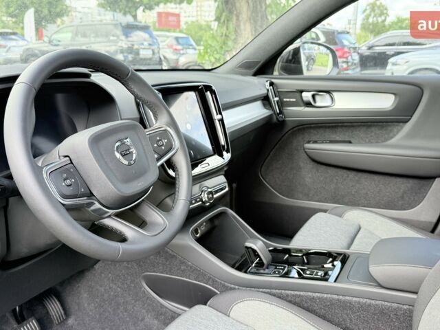 купити нове авто Вольво XC40 2025 року від офіційного дилера Changan НІКО Мегаполіс Вольво фото