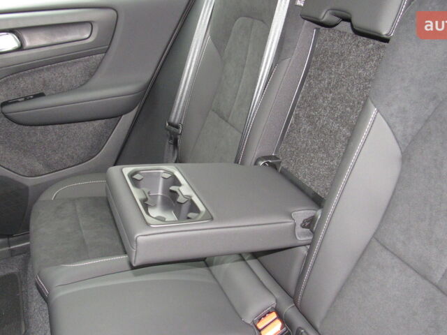 купить новое авто Вольво XC40 2025 года от официального дилера Автоцентр AUTO.RIA Вольво фото