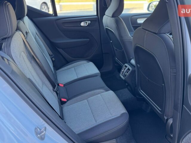 купить новое авто Вольво XC40 2025 года от официального дилера Volvo Car-Одеса Вольво фото