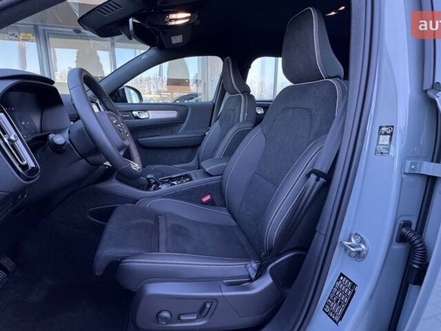купить новое авто Вольво XC40 2025 года от официального дилера Автоцентр Поділля Вольво фото