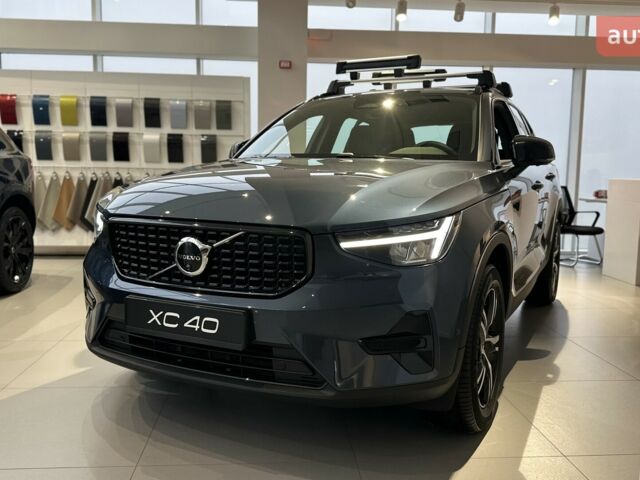 Вольво XC40, объемом двигателя 1.97 л и пробегом 0 тыс. км за 45631 $, фото 1 на Automoto.ua