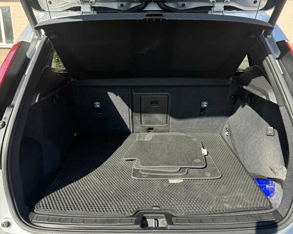 Серый Вольво XC40, объемом двигателя 1.97 л и пробегом 49 тыс. км за 24000 $, фото 17 на Automoto.ua