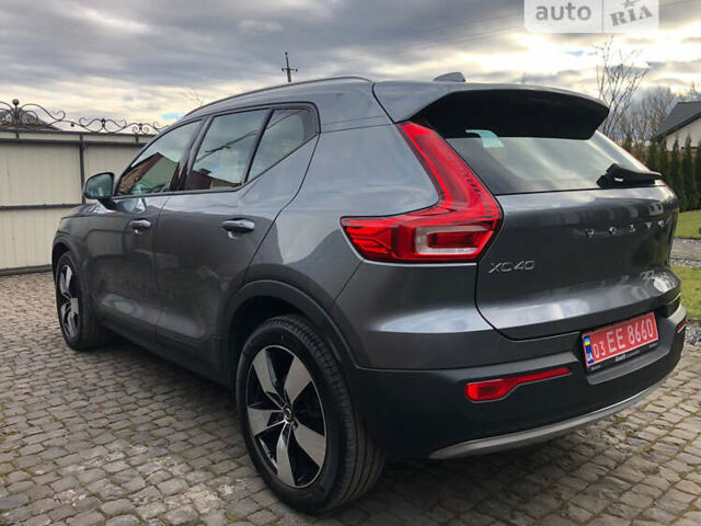 Серый Вольво XC40, объемом двигателя 2 л и пробегом 220 тыс. км за 25000 $, фото 8 на Automoto.ua