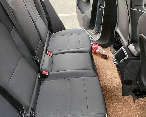 Сірий Вольво XC40, об'ємом двигуна 1.97 л та пробігом 281 тис. км за 24600 $, фото 31 на Automoto.ua