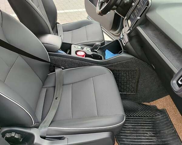 Сірий Вольво XC40, об'ємом двигуна 1.97 л та пробігом 281 тис. км за 24600 $, фото 17 на Automoto.ua