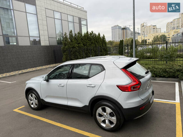 Серый Вольво XC40, объемом двигателя 1.48 л и пробегом 50 тыс. км за 33500 $, фото 35 на Automoto.ua