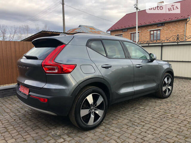 Серый Вольво XC40, объемом двигателя 2 л и пробегом 220 тыс. км за 25000 $, фото 6 на Automoto.ua