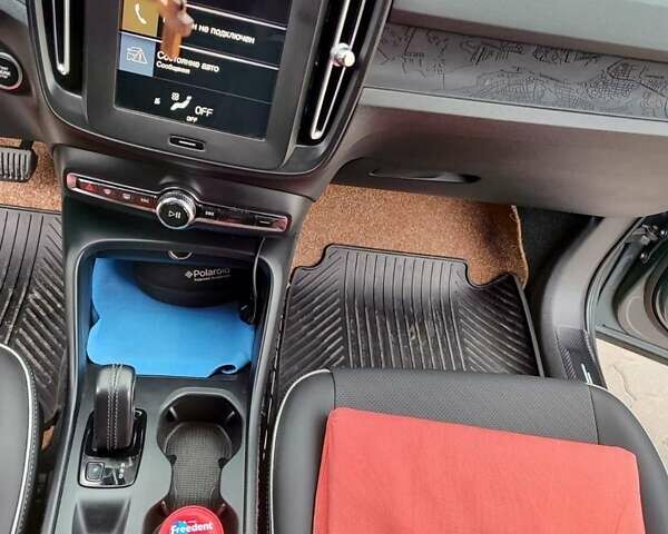 Сірий Вольво XC40, об'ємом двигуна 1.97 л та пробігом 281 тис. км за 24600 $, фото 36 на Automoto.ua