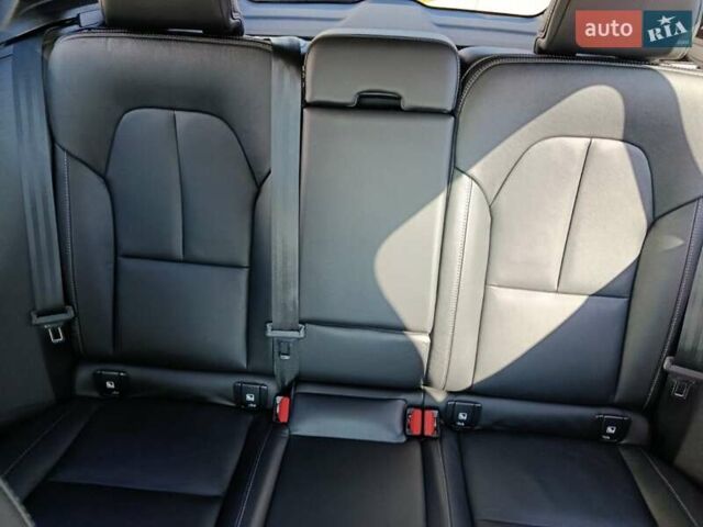 Серый Вольво XC40, объемом двигателя 1.97 л и пробегом 61 тыс. км за 35700 $, фото 18 на Automoto.ua