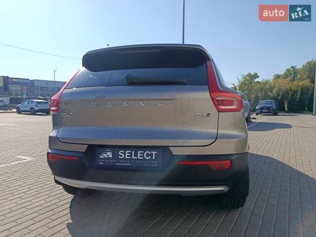 Серый Вольво XC40, объемом двигателя 1.97 л и пробегом 61 тыс. км за 35700 $, фото 11 на Automoto.ua