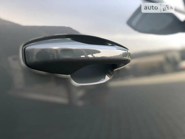 Серый Вольво XC40, объемом двигателя 2 л и пробегом 34 тыс. км за 29900 $, фото 7 на Automoto.ua