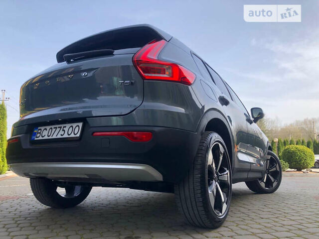 Серый Вольво XC40, объемом двигателя 2 л и пробегом 34 тыс. км за 32900 $, фото 32 на Automoto.ua