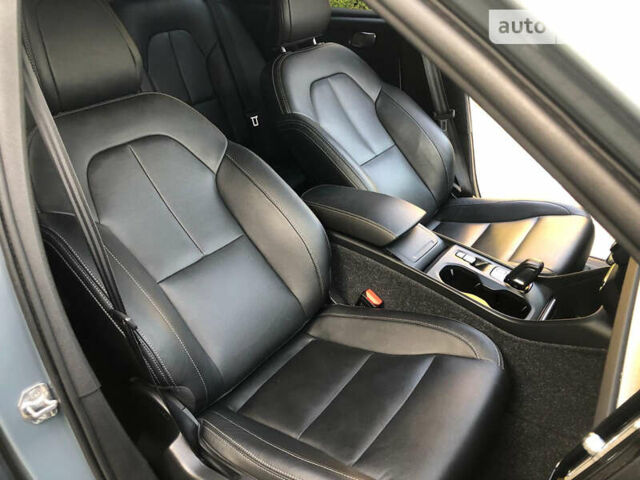 Серый Вольво XC40, объемом двигателя 2 л и пробегом 34 тыс. км за 32900 $, фото 71 на Automoto.ua