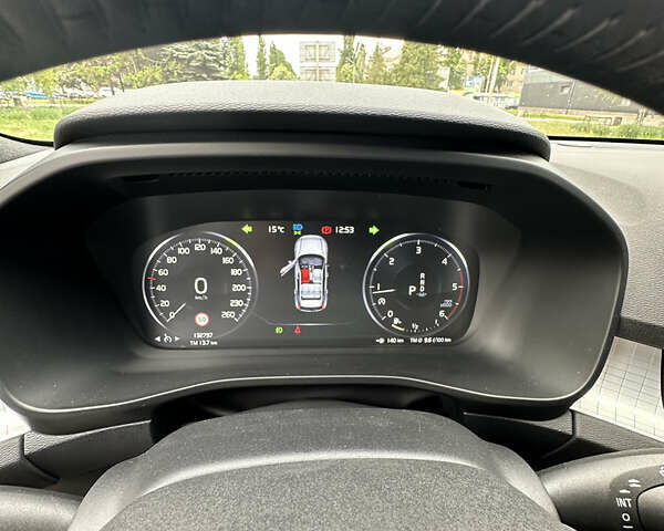 Серый Вольво XC40, объемом двигателя 1.97 л и пробегом 132 тыс. км за 30000 $, фото 32 на Automoto.ua