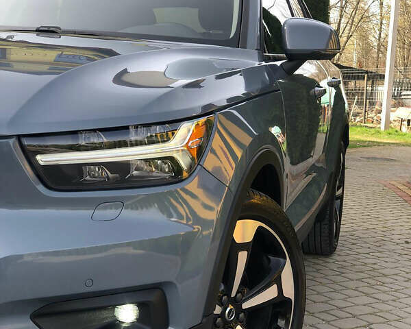 Серый Вольво XC40, объемом двигателя 2 л и пробегом 34 тыс. км за 29900 $, фото 22 на Automoto.ua